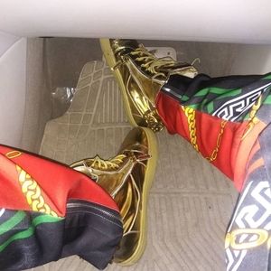 Meet your Posher, Robert